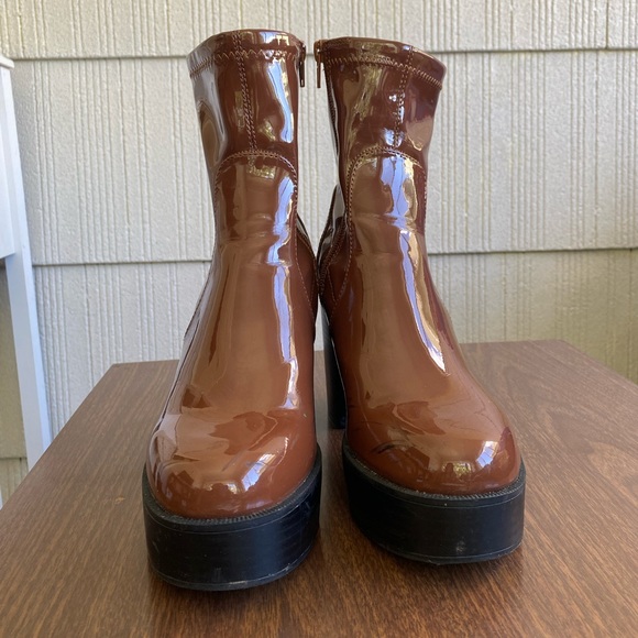 Madden Girl Platform Boots - Picture 3 of 7